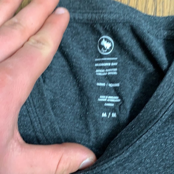 It’s good to be Canadian tshirt - Picture 2 of 2